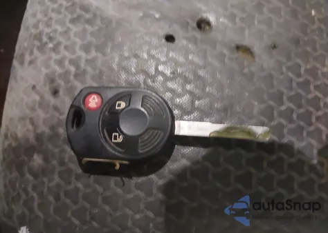 2018 Ford Escape Se из США, поврежденный, VIN 1FMCU9GD9JUB66408